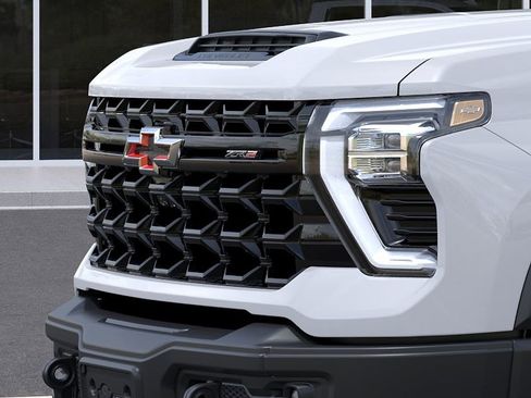 New 2026 Chevrolet Silverado 2500 ZR2 w/ ZR2 Bison Edition AWD/4WD image 13