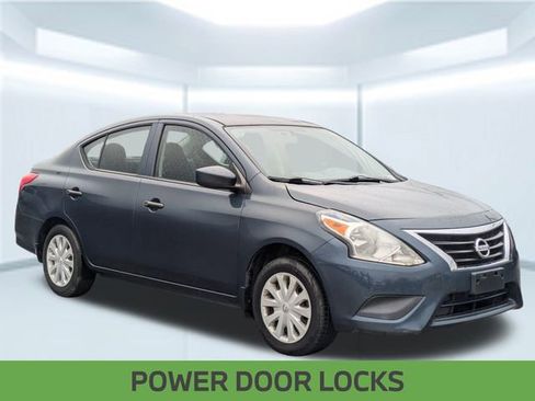 Used 2017 Nissan Versa S image 8