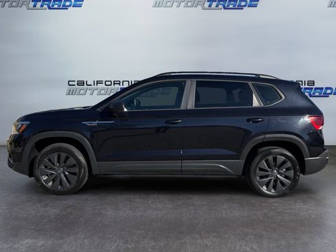 Used 2022 Volkswagen Taos S w/ IQ Drive S Package image 8