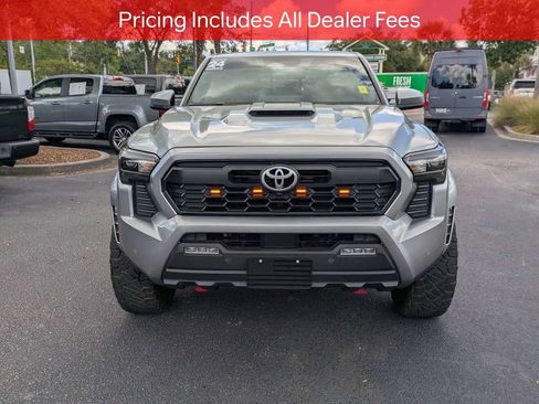Used 2024 Toyota Tacoma TRD Sport w/ TRD Sport Upgrade Package RWD image 10