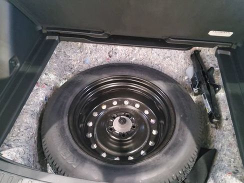 Used 2024 Honda CR-V EX image 15
