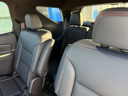 New 2026 Chevrolet Traverse Z71 image 11