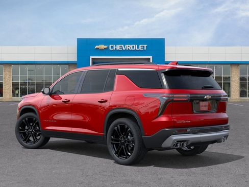 New 2027 Chevrolet Traverse LT w/ Driver Confidence Package FWD image 3