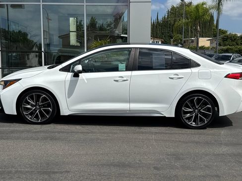 Certified 2022 Toyota Corolla SE w/ Carpet Mat Package (TMS) FWD image 9