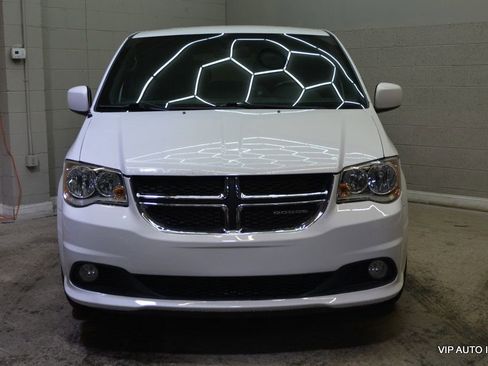 Used 2019 Dodge Grand Caravan GT image 38