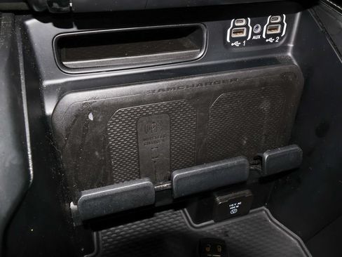 Used 2024 RAM 2500 Limited AWD/4WD image 30