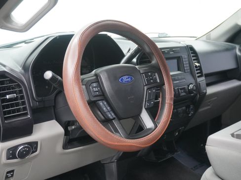 Used 2017 Ford F150 XL w/ Equipment Group 101A Mid RWD image 11