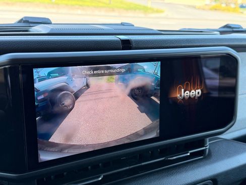 New 2026 Jeep Wrangler Unlimited Sport AWD/4WD image 18