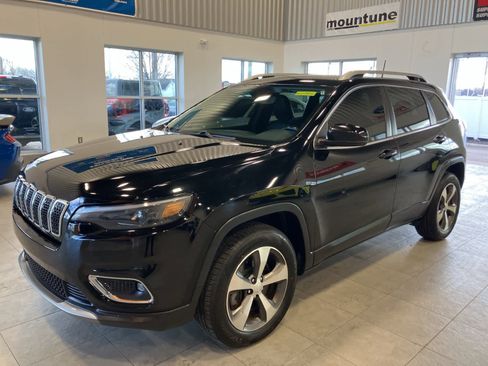 Used 2020 Jeep Cherokee Limited image 1