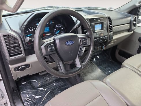 Used 2020 Ford F250 XL image 10