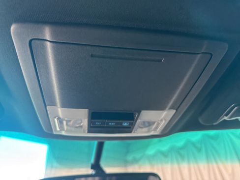 Used 2016 Ford Explorer Limited FWD image 23
