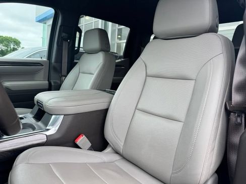 Certified 2023 Chevrolet Silverado 1500 LTZ AWD/4WD image 6