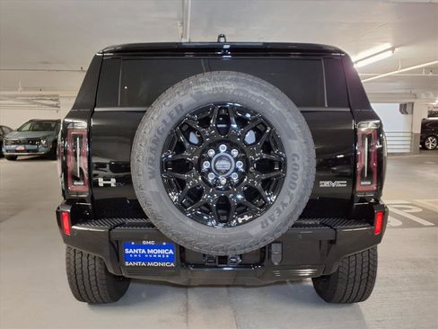 Used 2026 GMC Hummer EV SUV image 9