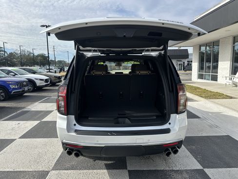 Used 2024 Chevrolet Tahoe Premier image 5