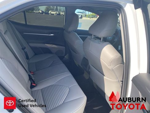 Certified 2021 Toyota Camry SE w/ Blackout Package (TMS) FWD image 16