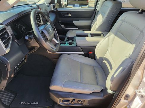 Used 2022 Toyota Tundra Limited image 23