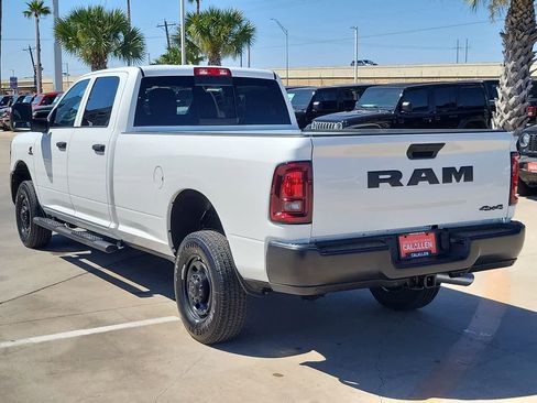 New 2026 RAM 2500 Tradesman AWD/4WD image 12