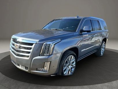 Used 2019 Cadillac Escalade Platinum