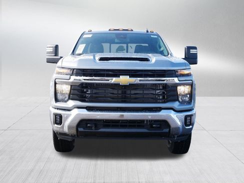 New 2026 Chevrolet Silverado 2500 LT w/ All Star Edition AWD/4WD image 8