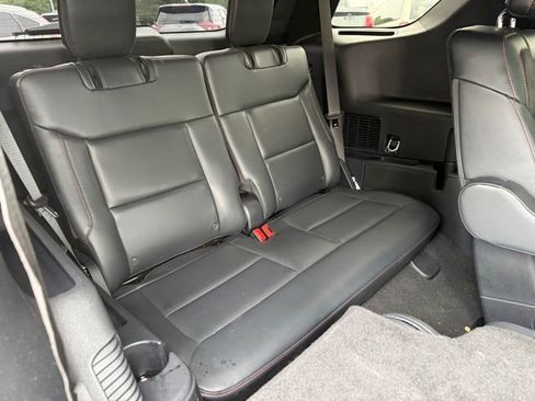 Used 2025 Ford Explorer ST RWD image 23