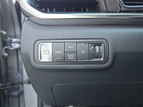 New 2026 GMC Terrain Denali w/ LPO, Black Badging Package image 23