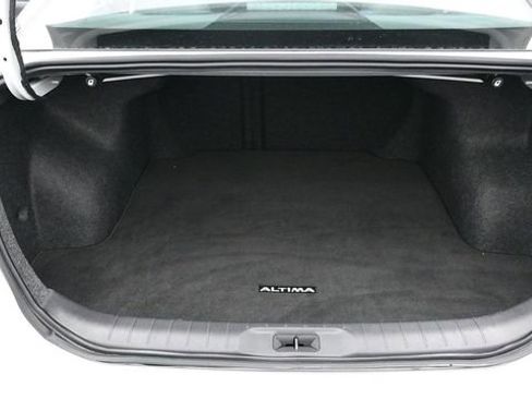 Used 2021 Nissan Altima 2.5 S FWD image 13