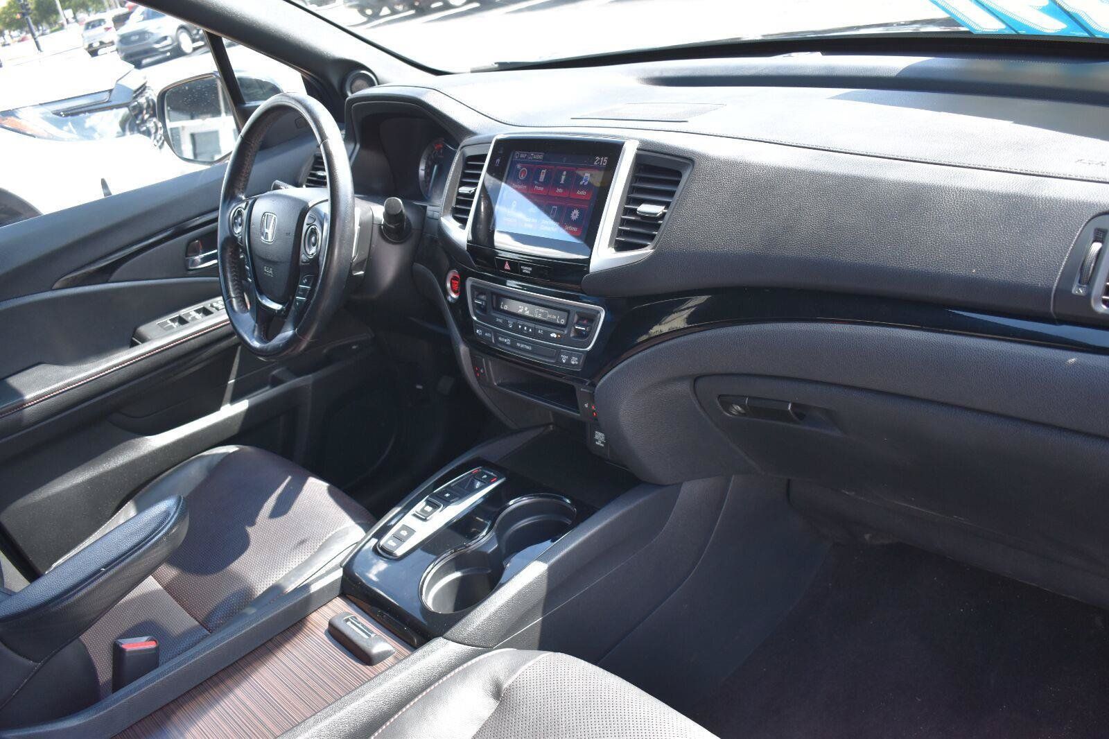 Used 2020 Honda Ridgeline Black Edition image 13