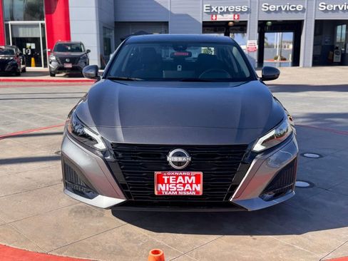 New 2026 Nissan Altima 2.5 SV FWD image 3