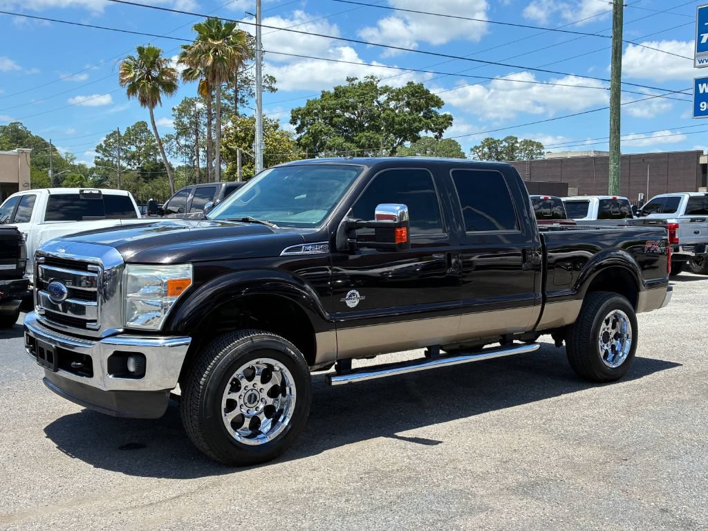 Used 2013 Ford F250 Lariat w/ Lariat Ultimate Pkg AWD/4WD image 2