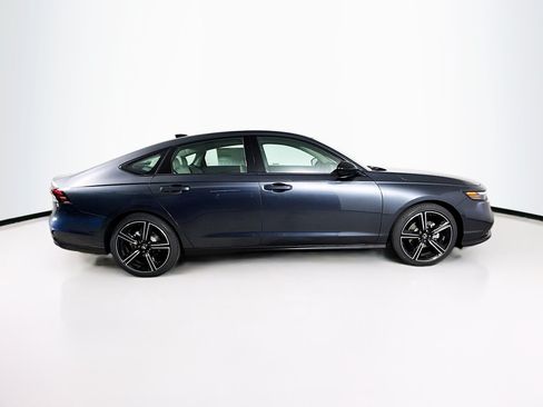 New 2026 Honda Accord SE image 2