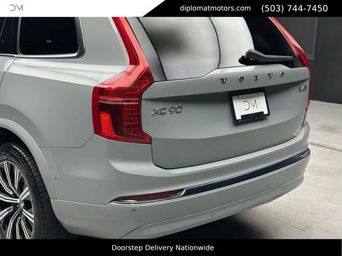 Used 2024 Volvo XC90 B6 Plus image 15