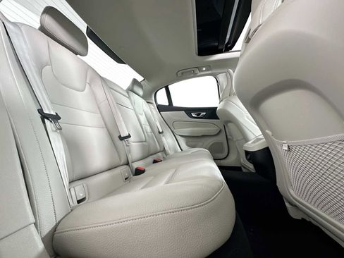 Used 2025 Volvo S60 B5 Core w/ Climate Package image 25