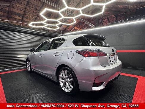 Used 2014 Lexus CT 200h FWD image 4