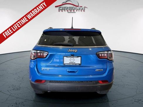 Used 2024 Jeep Compass Latitude AWD/4WD image 17