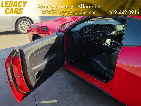 Used 2020 Dodge Challenger GT w/ Plus Package image 40