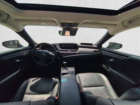 Used 2020 Lexus ES 350 w/ Premium Package FWD image 16