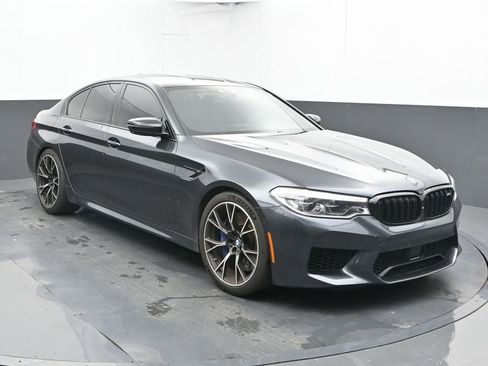 Used 2019 BMW M5 w/ Executive Package image 2