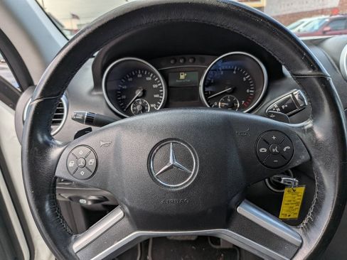 Used 2010 Mercedes-Benz ML 350 2WD image 35