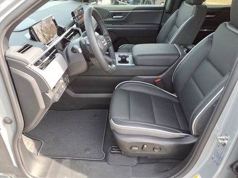 New 2026 GMC Sierra EV Elevation image 5