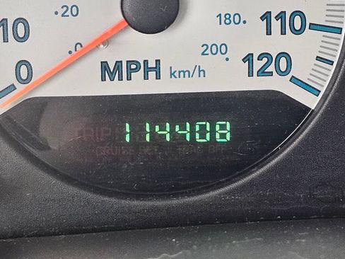 Used 2006 Dodge Grand Caravan SXT FWD image 32