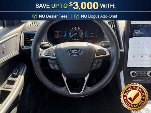 Used 2024 Ford Edge SEL image 18