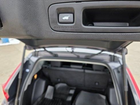 Used 2022 Honda CR-V Touring image 10