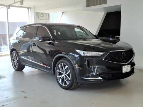 Used 2024 Acura MDX SH-AWD w/ Technology Package image 3