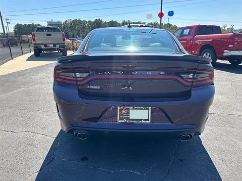 Used 2022 Dodge Charger Scat Pack w/ Daytona Edition Group image 7