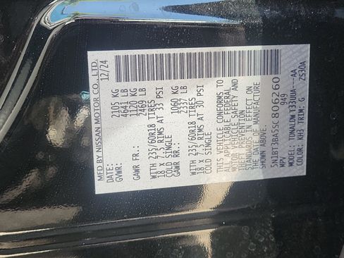 Certified 2025 Nissan Rogue SV FWD image 31