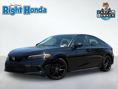 Used 2024 Honda Civic Sport image 1