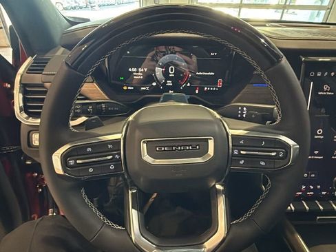 New 2026 GMC Acadia Denali Ultimate w/ LPO, Floor Liner Package AWD/4WD image 34