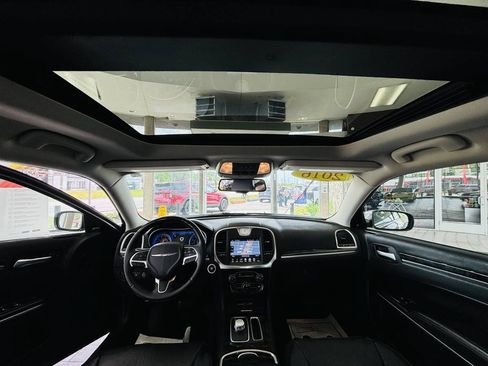 Used 2016 Chrysler 300 C AWD/4WD image 52