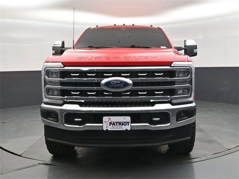 Used 2024 Ford F250 Lariat w/ Chrome Package image 9