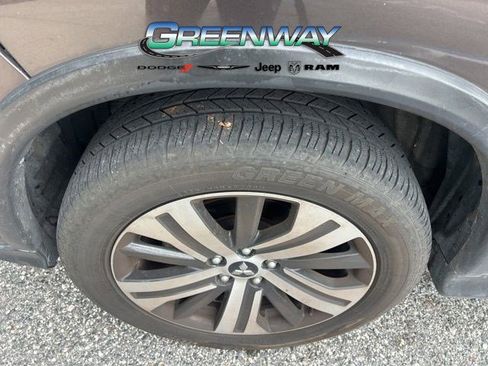 Used 2020 Mitsubishi Outlander Sport ES FWD image 2